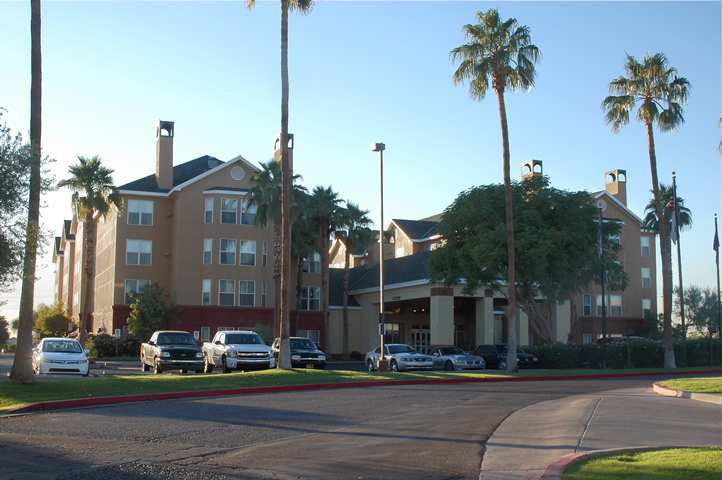 Homewood Suites By Hilton Phoenix-Biltmore Exterior photo